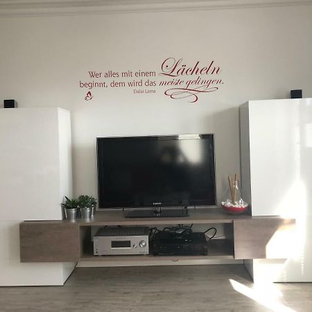Stilvolles Appartement Люденшайд Экстерьер фото