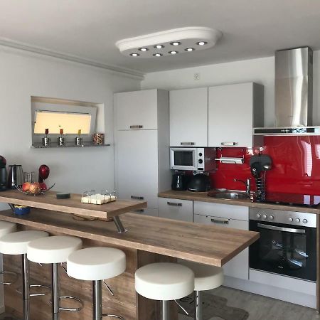 Stilvolles Appartement Люденшайд Экстерьер фото